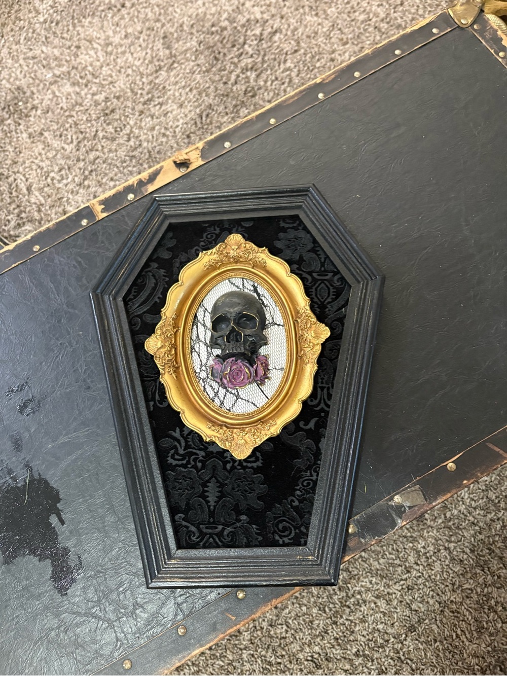 Black and Gold Gothic Skull Wall Decor with Purple Rose